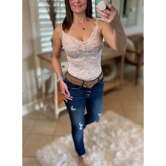 Scalloped All Lace Bodysuit V-Neck Cami White 0721 - Picture 3 of 5